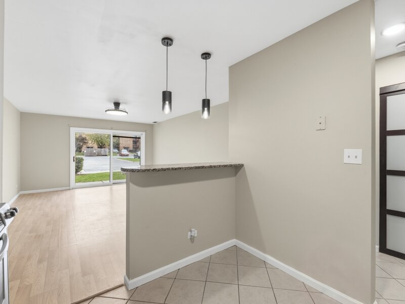 2000 Bayside Drive Palatine IL 60074