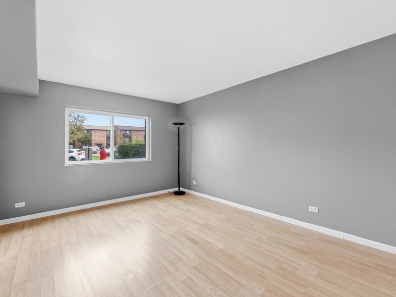 2000 Bayside Drive Palatine IL 60074