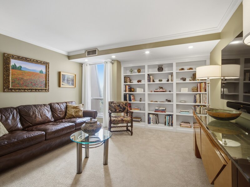 640 Winnetka Mews Winnetka IL 60093