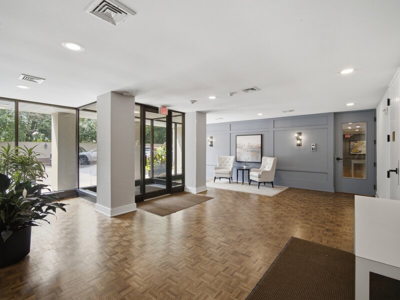 640 Winnetka Mews Winnetka IL 60093