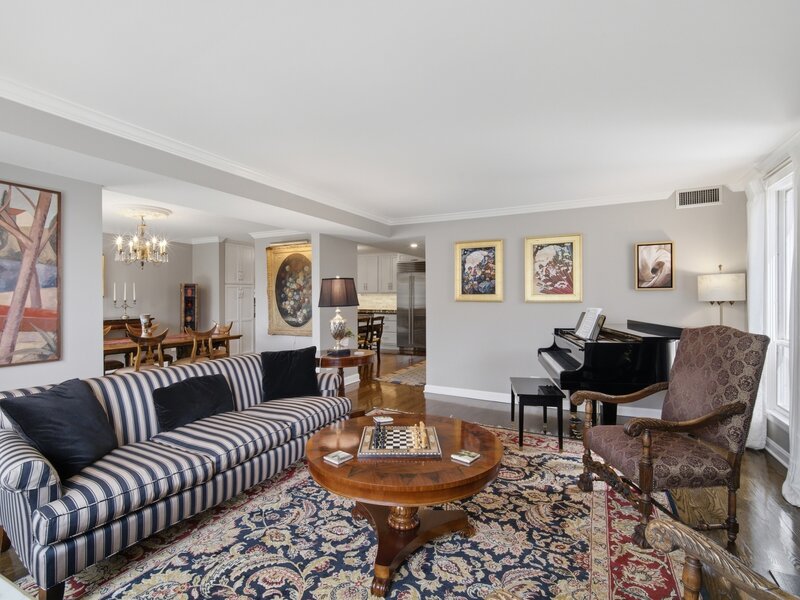 640 Winnetka Mews Winnetka IL 60093