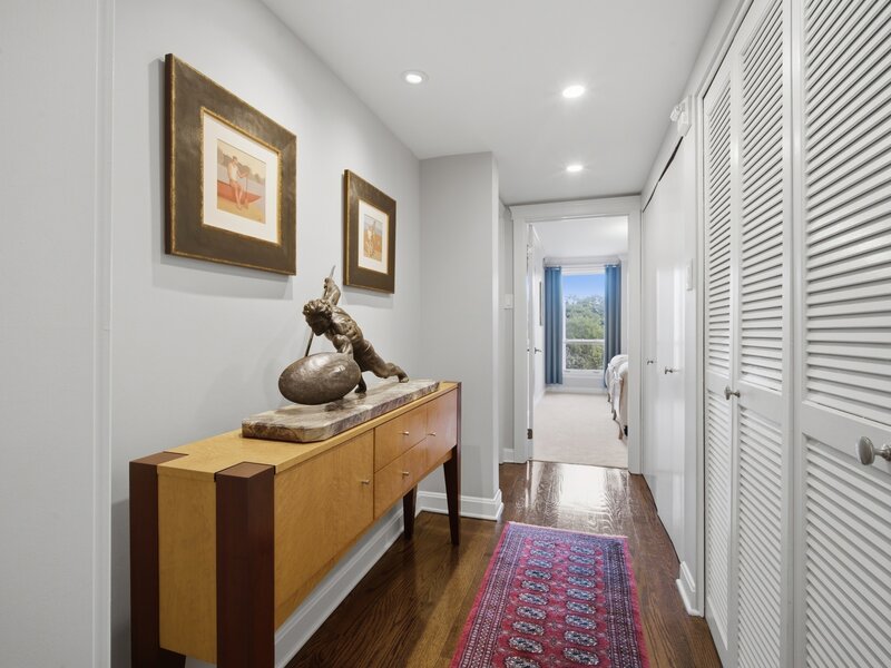 640 Winnetka Mews Winnetka IL 60093