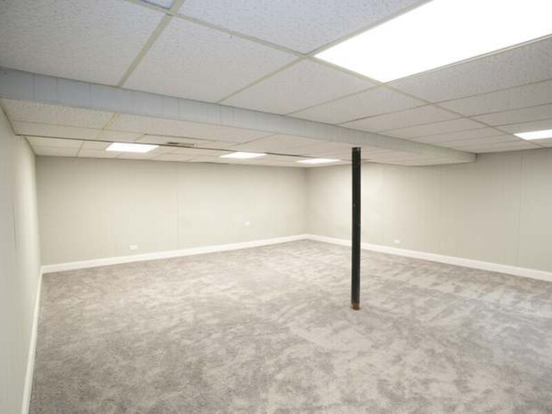 18052 San Diego Avenue Homewood IL 60430