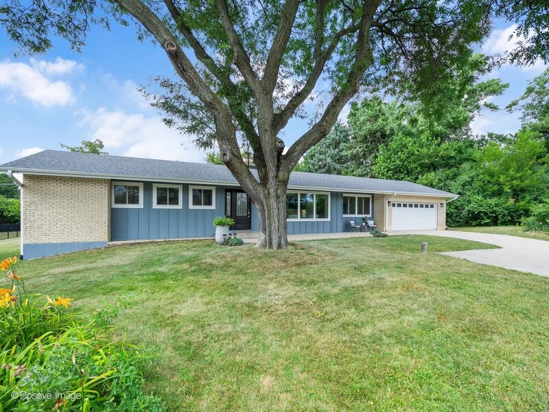 19 22nd Street Lombard IL 60148