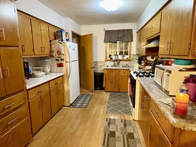 647 Hazen Avenue Oglesby IL 61348