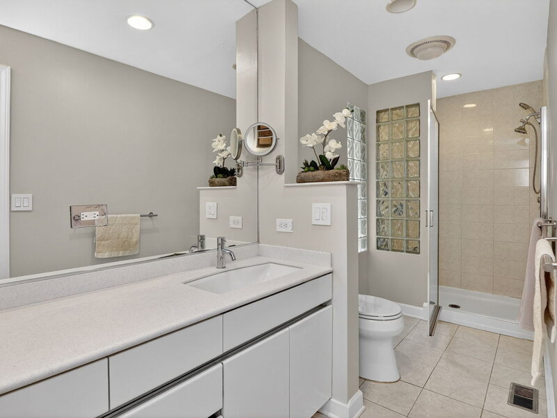 5337 Brookbank Road Downers Grove IL 60515
