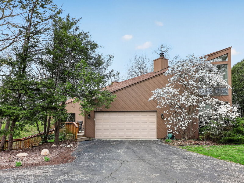 5337 Brookbank Road Downers Grove IL 60515