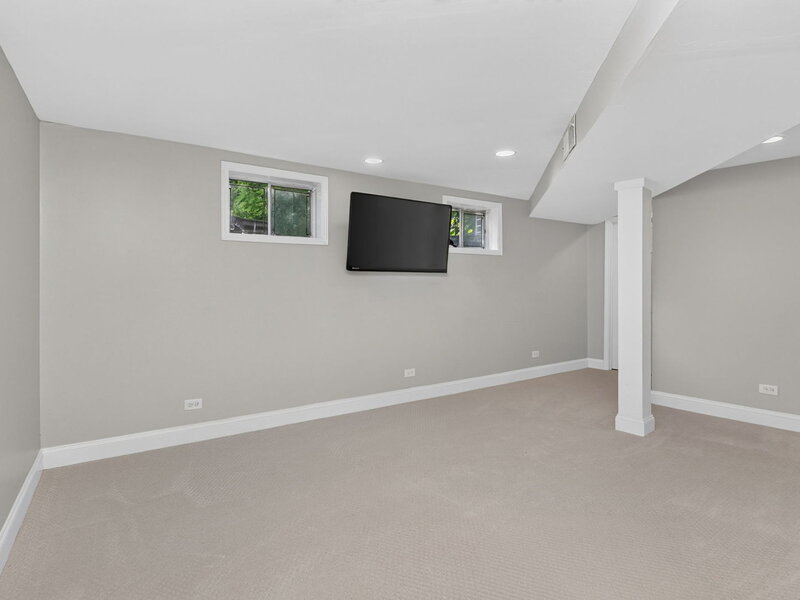 5337 Brookbank Road Downers Grove IL 60515