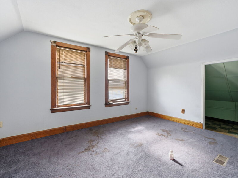 2501 Mckinley Avenue Davenport IA 52802