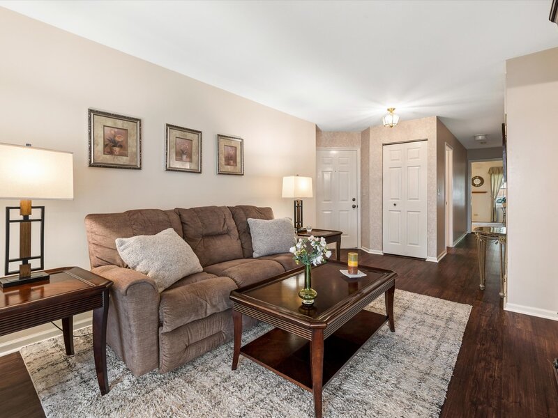 818 Butternut Lane Mount Prospect IL 60056