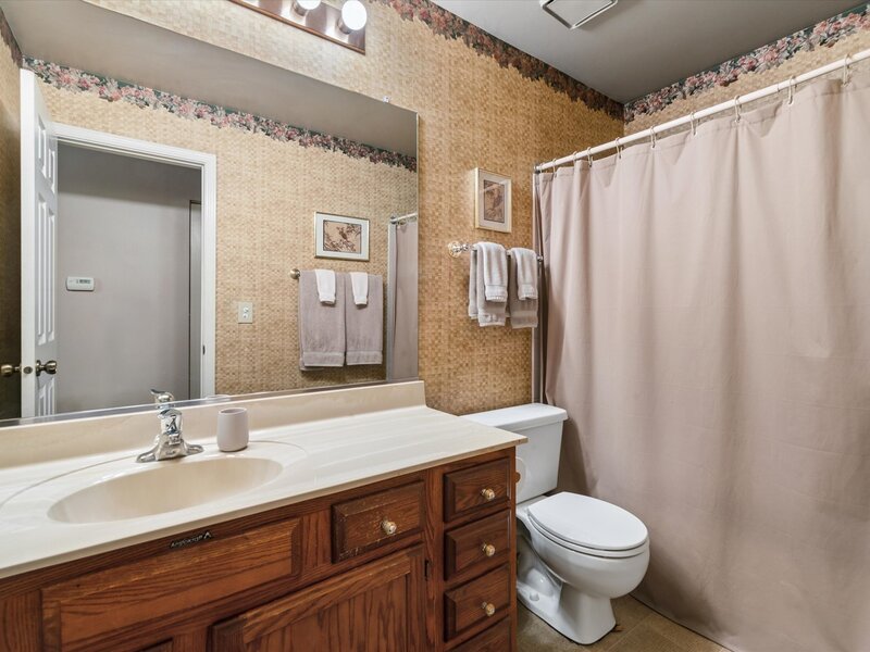 818 Butternut Lane Mount Prospect IL 60056