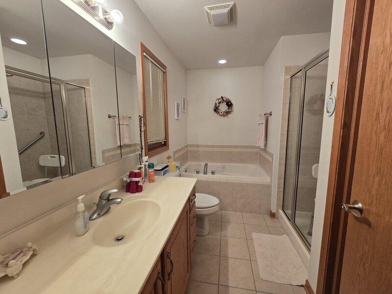 330 Kirkwood Avenue Winthrop Harbor IL 60096