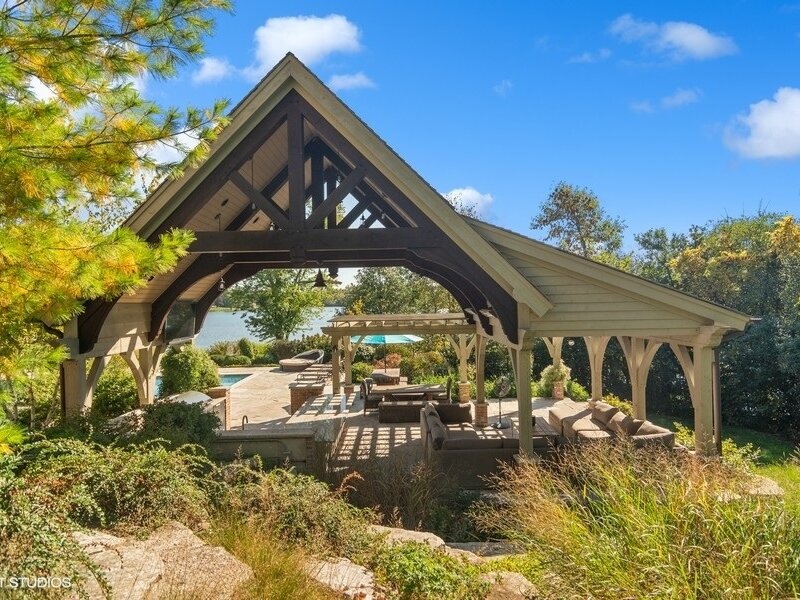 65 Round Barn Road Barrington Hills IL 60010