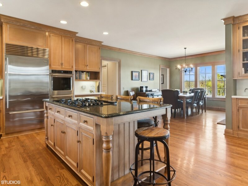 65 Round Barn Road Barrington Hills IL 60010