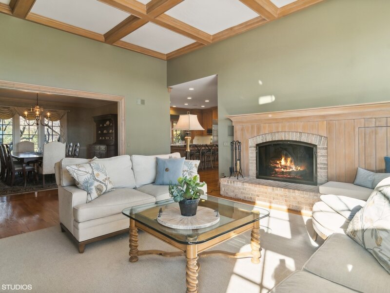 65 Round Barn Road Barrington Hills IL 60010