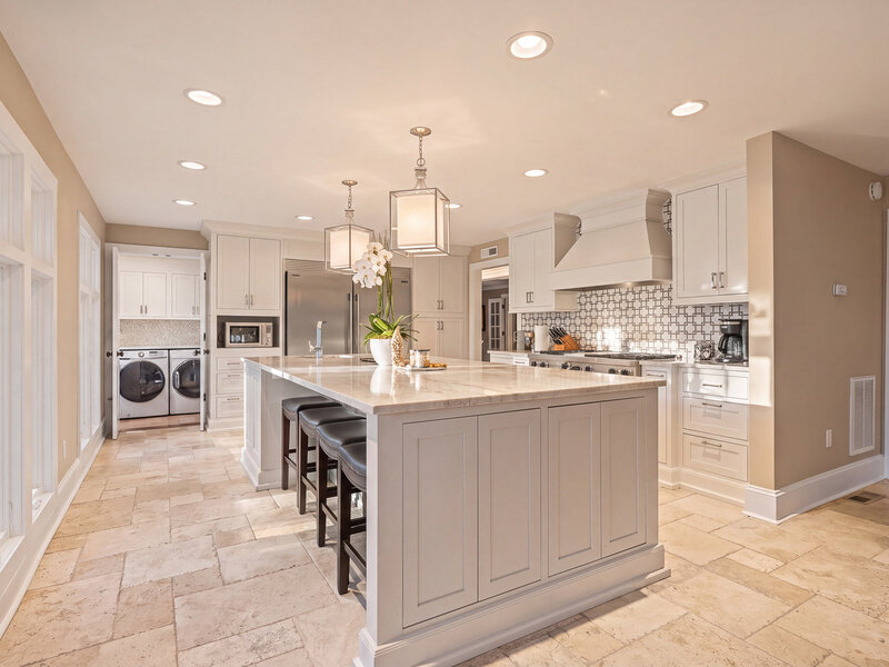1040 S Green Bay Road Lake Forest IL 60045