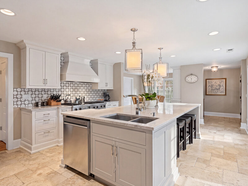 1040 S Green Bay Road Lake Forest IL 60045