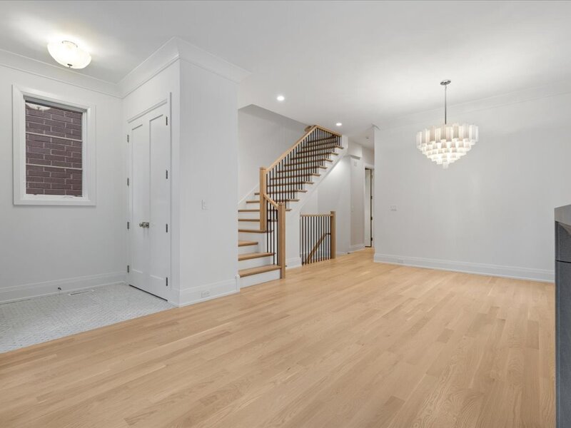 2238 N Wayne Avenue Chicago IL 60614