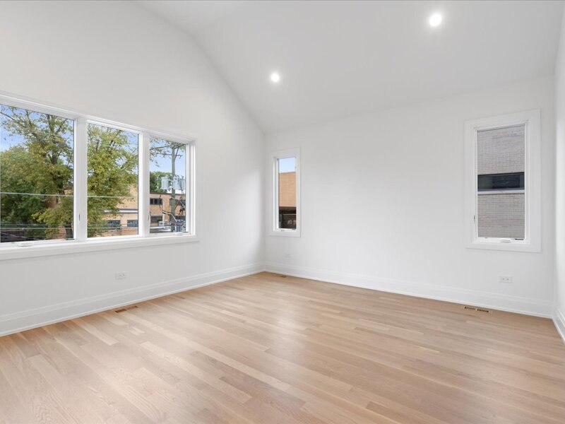 2238 N Wayne Avenue Chicago IL 60614