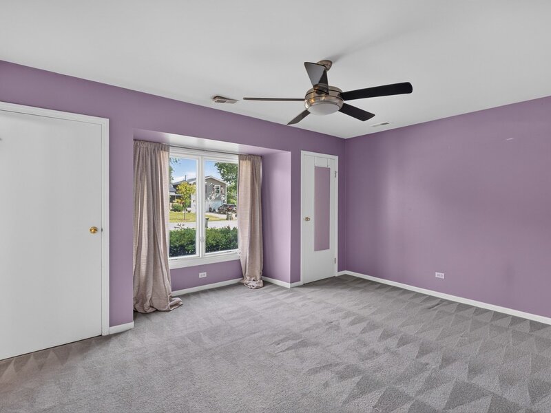 1025 Mayfield Lane Hoffman Estates IL 60169