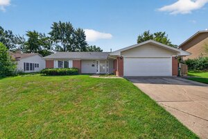 Photo of 1025 Mayfield Lane Hoffman Estates IL 60169