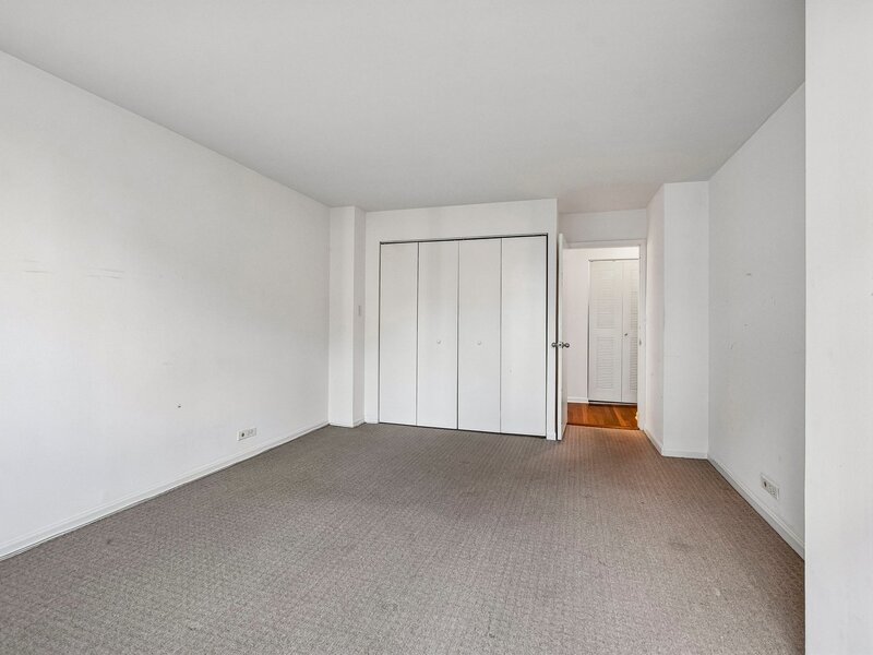 222 E Pearson Street Chicago IL 60611