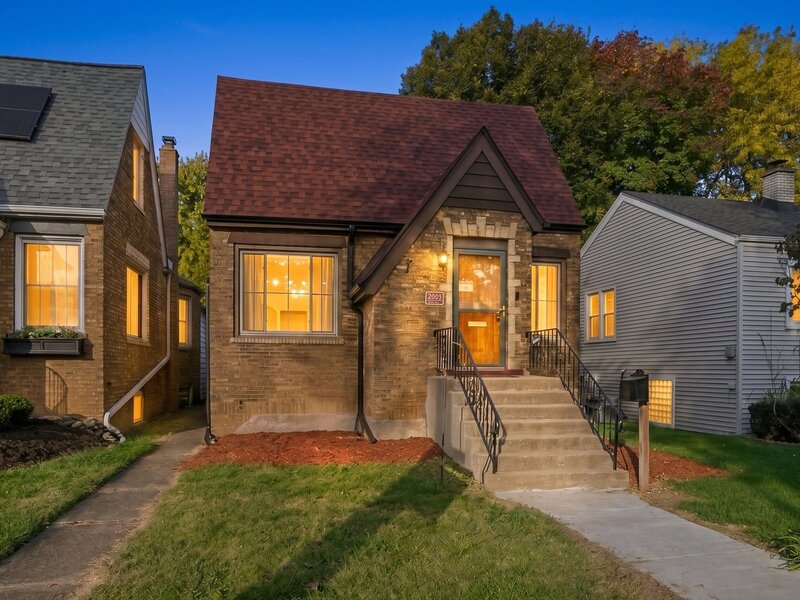 3724 Morton Avenue Brookfield IL 60513