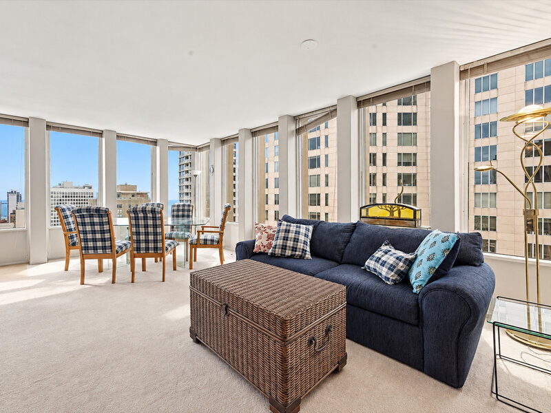 100 E Walton Street Chicago IL 60611
