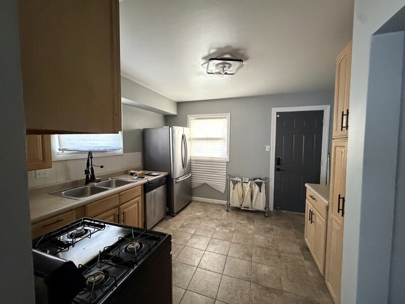 2829 139th Street Blue Island IL 60406