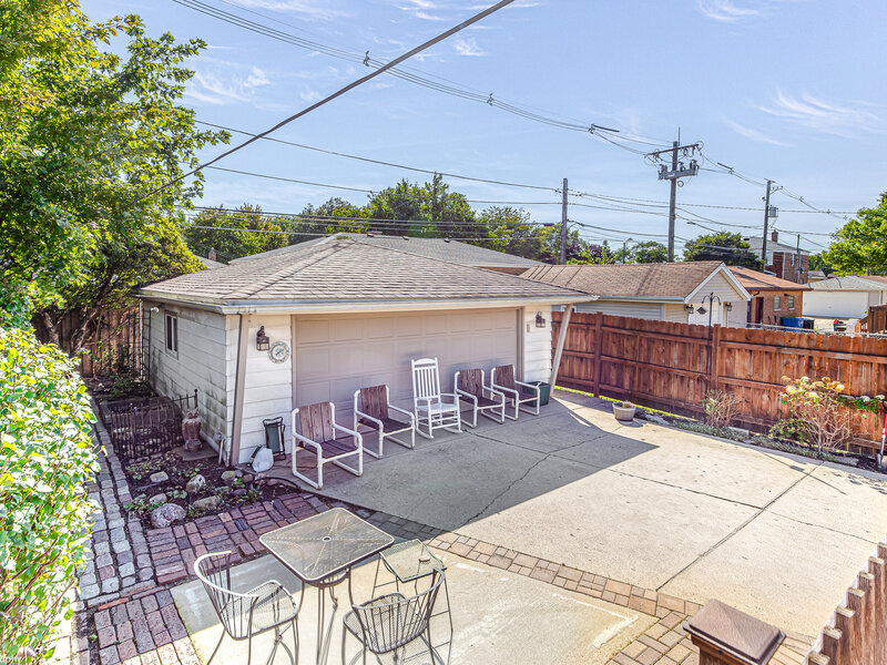 3851 W 108th Place Chicago IL 60655