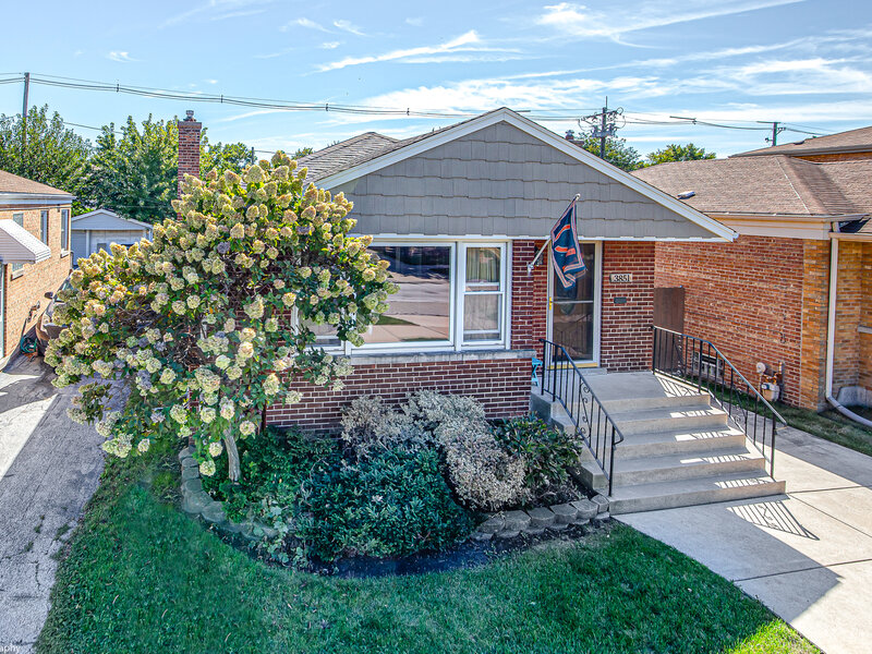 3851 W 108th Place Chicago IL 60655
