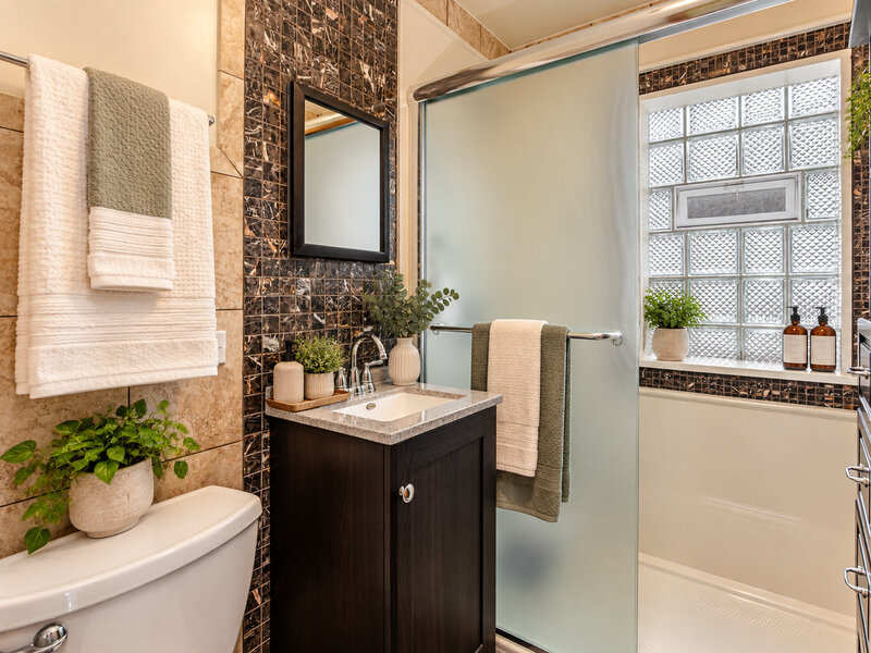 3851 W 108th Place Chicago IL 60655