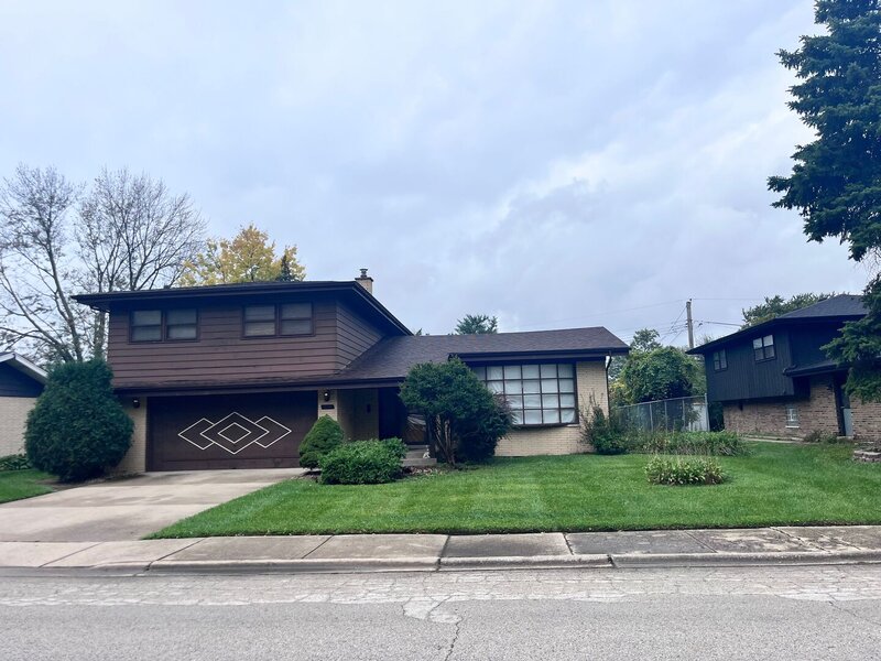 15234 Ingleside Avenue South Holland IL 60473
