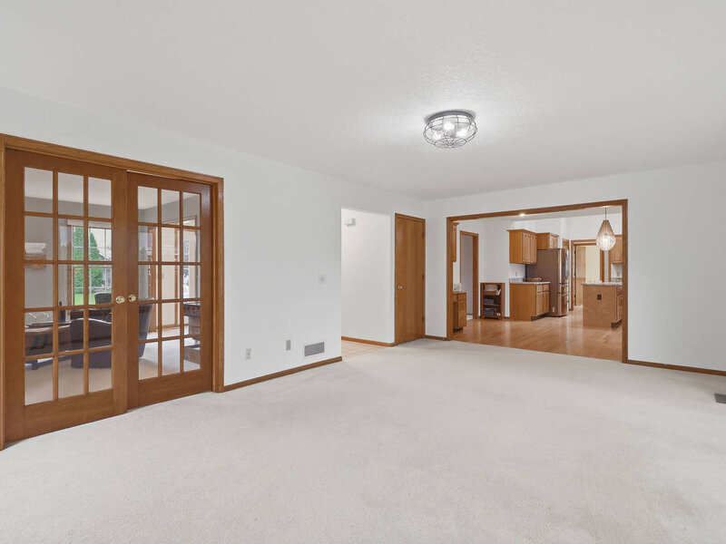 5104 Fox Ridge Road Bettendorf IA 52722