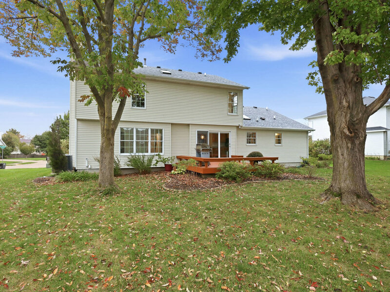 5104 Fox Ridge Road Bettendorf IA 52722