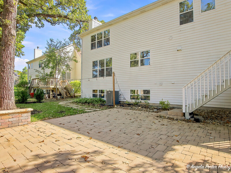 606 Barberry Trail Fox River Grove IL 60021