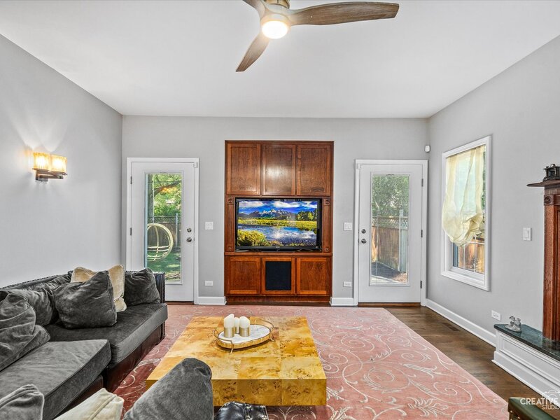 808 Mckinley Avenue Geneva IL 60134