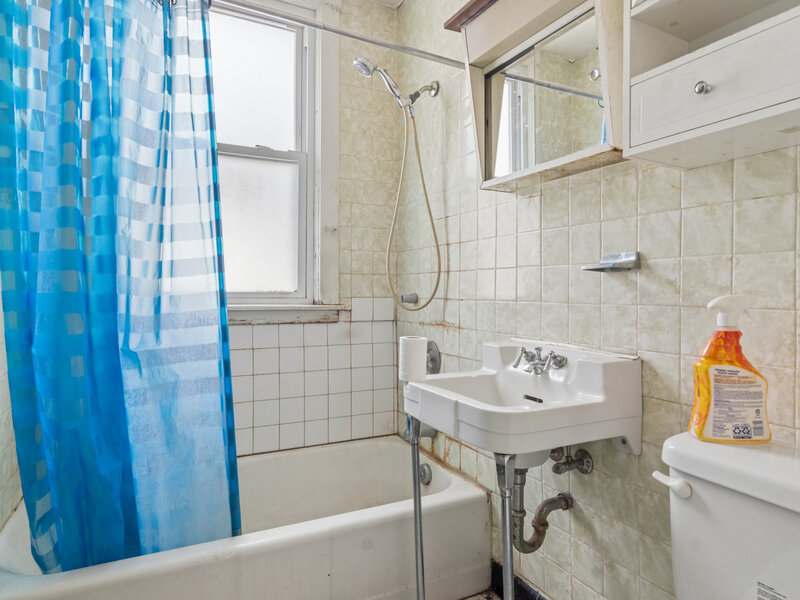 4541 N Harding Avenue Chicago IL 60625