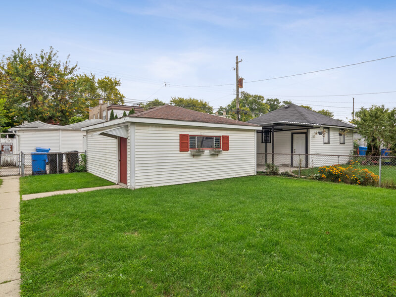 4541 N Harding Avenue Chicago IL 60625