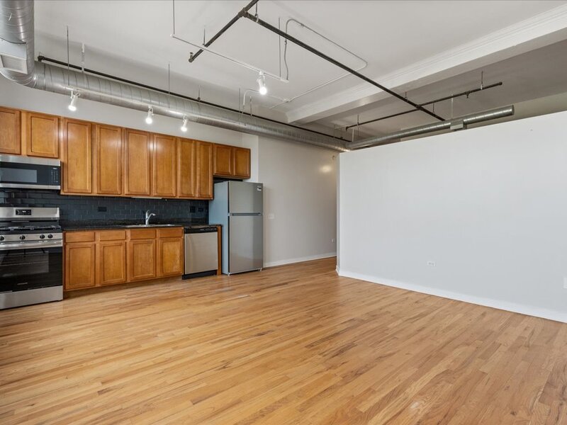 4715 N Racine Avenue Chicago IL 60640