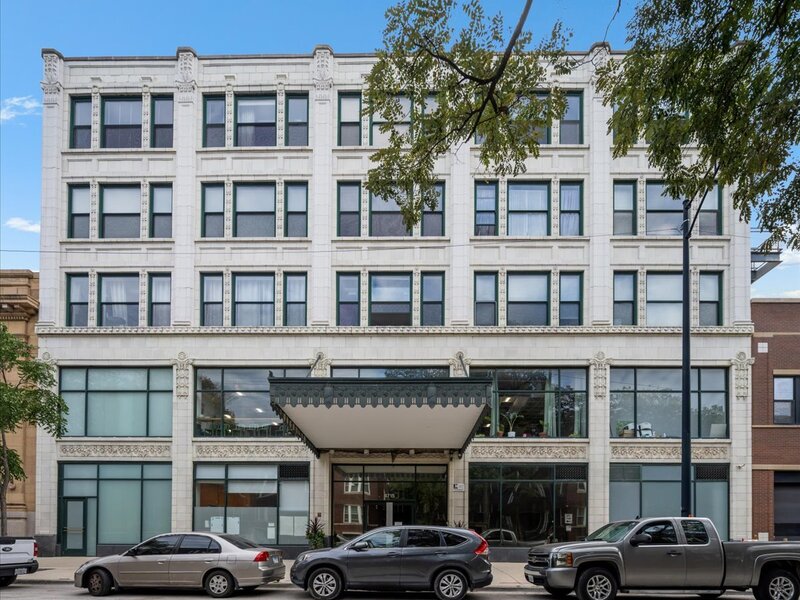 4715 N Racine Avenue Chicago IL 60640