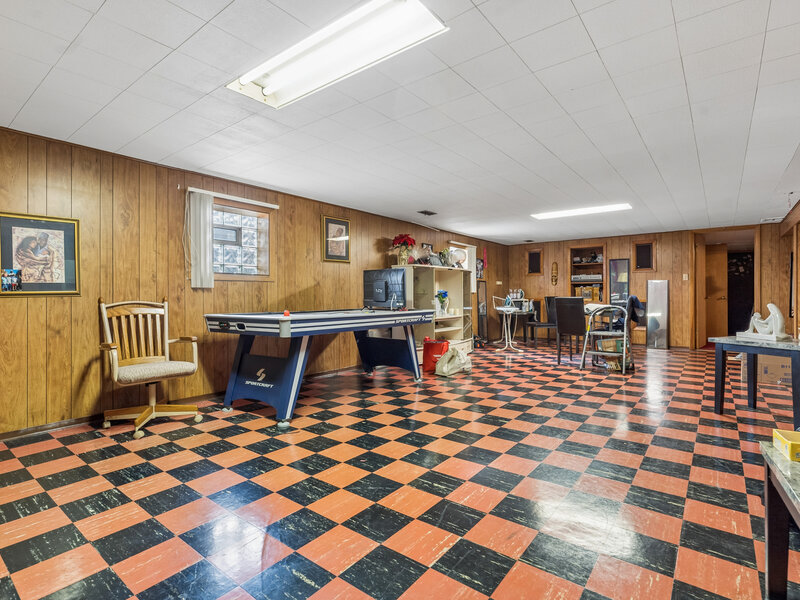 818 S 2nd Avenue Maywood IL 60153