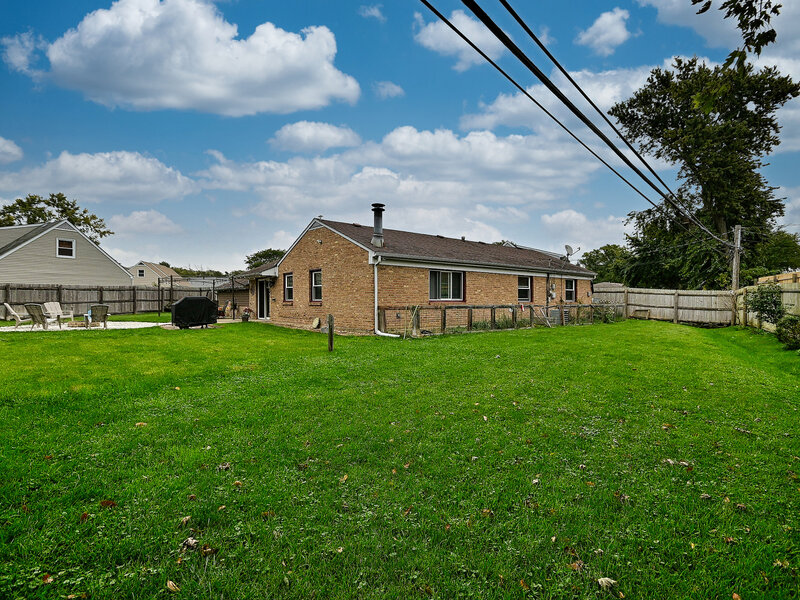 116 Stoneham Court Bolingbrook IL 60440