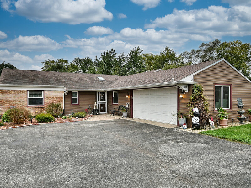 116 Stoneham Court Bolingbrook IL 60440