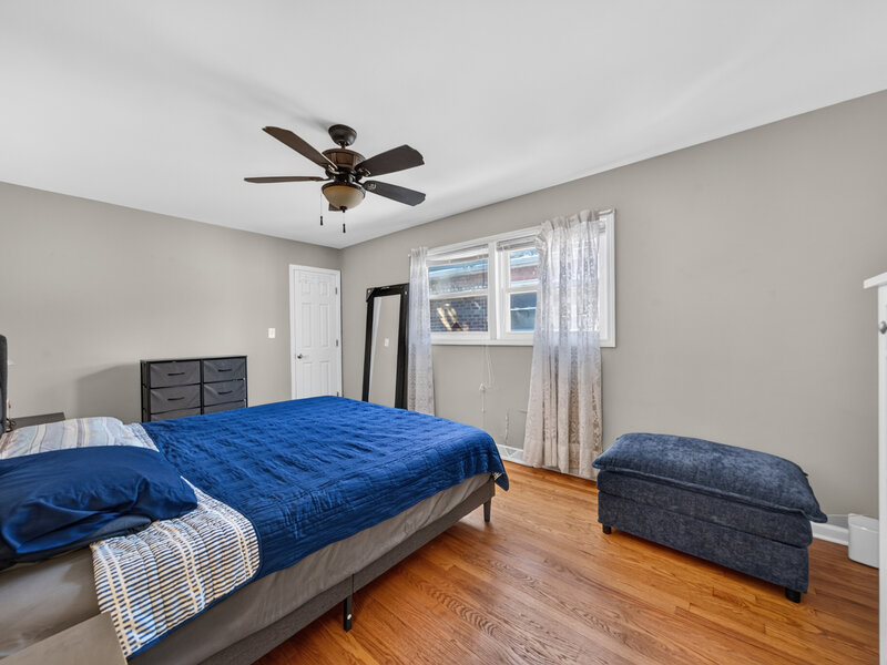 2046 E 93rd Street Chicago IL 60617