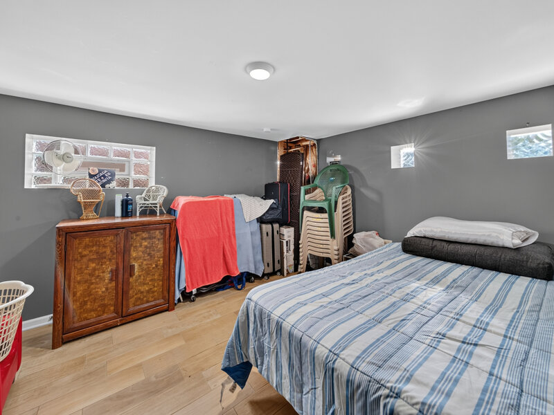 2046 E 93rd Street Chicago IL 60617