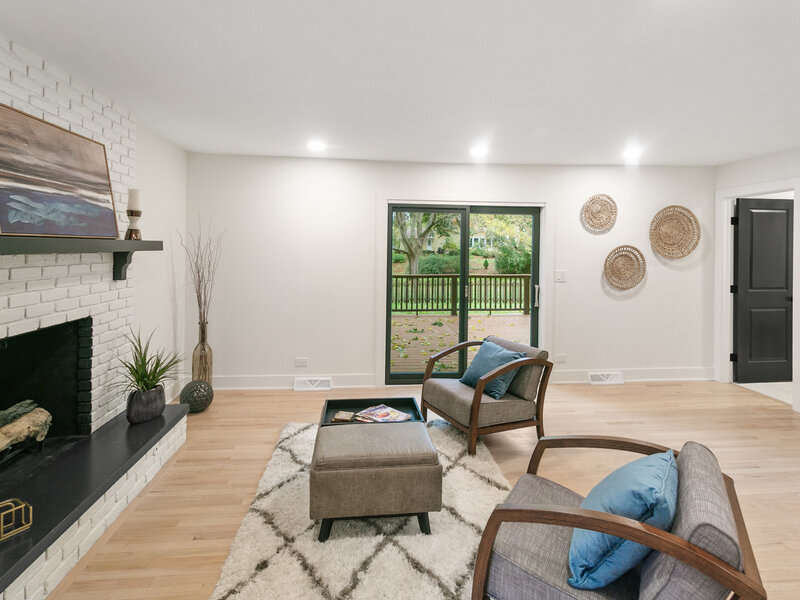 6 Sussex Road Naperville IL 60540