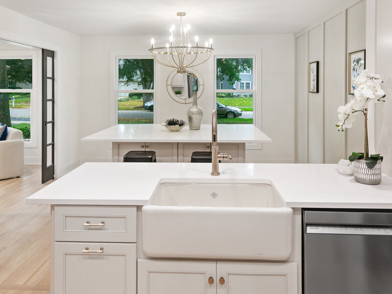6 Sussex Road Naperville IL 60540