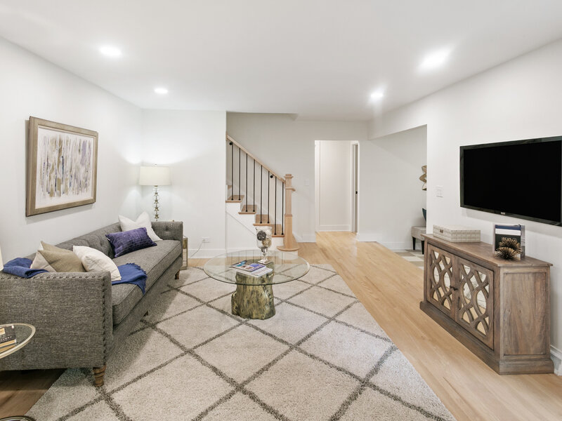 6 Sussex Road Naperville IL 60540