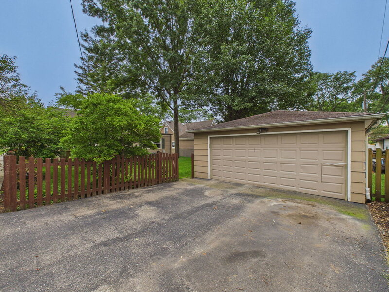 520 N Eastwood Avenue Mount Prospect IL 60056
